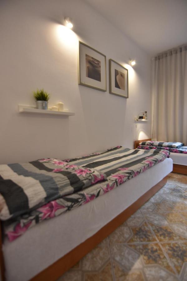 Ferienwohnung Malinowka Jantar Exterior foto